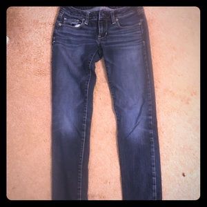 American Eagle 0 short skinny jeans